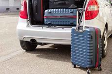 Belt-pick-up-Baggage-delivery-710x473