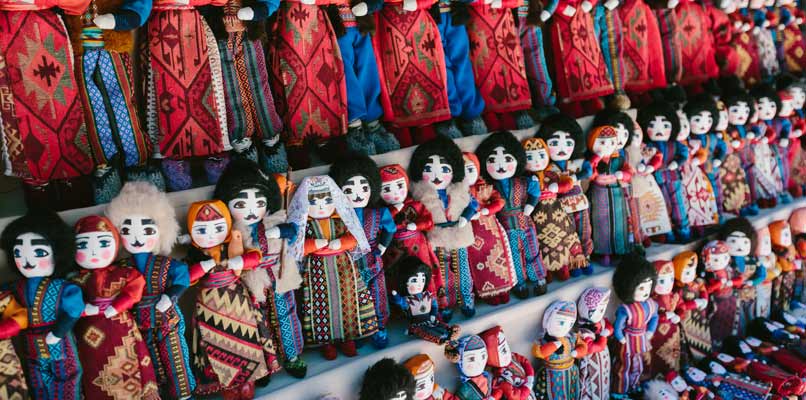 Yerevan-souvenirs-806x400
