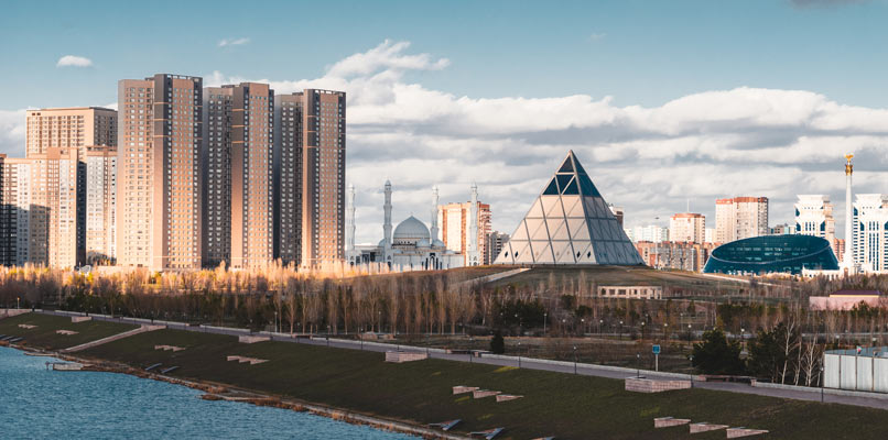 astana-palace-of-peace-806x400