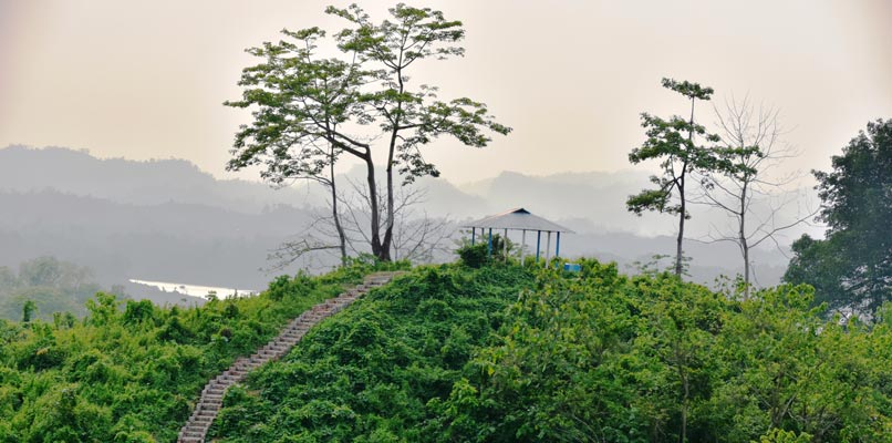 chittagong-hill-with-steps-806x400
