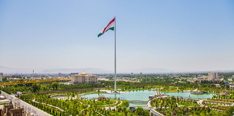 dushanbe-flagpole-806x400
