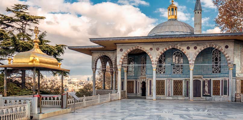istanbul-topkapi-806x400