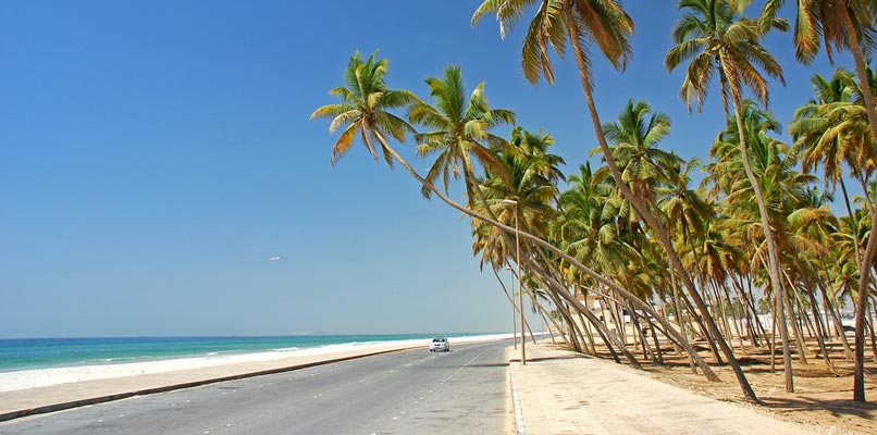 salalah-beach-806x400
